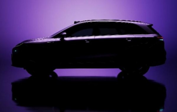 易盛通 尚界发布了首张预告图，有小蓝灯