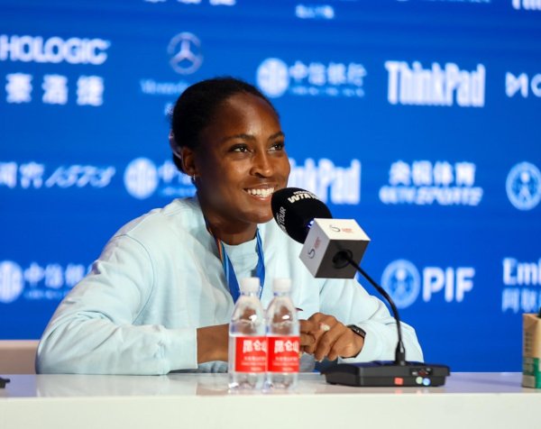 配资盘 高芙：希望地球另一边的球迷也能像中国球迷这么好，我喜欢被宠爱